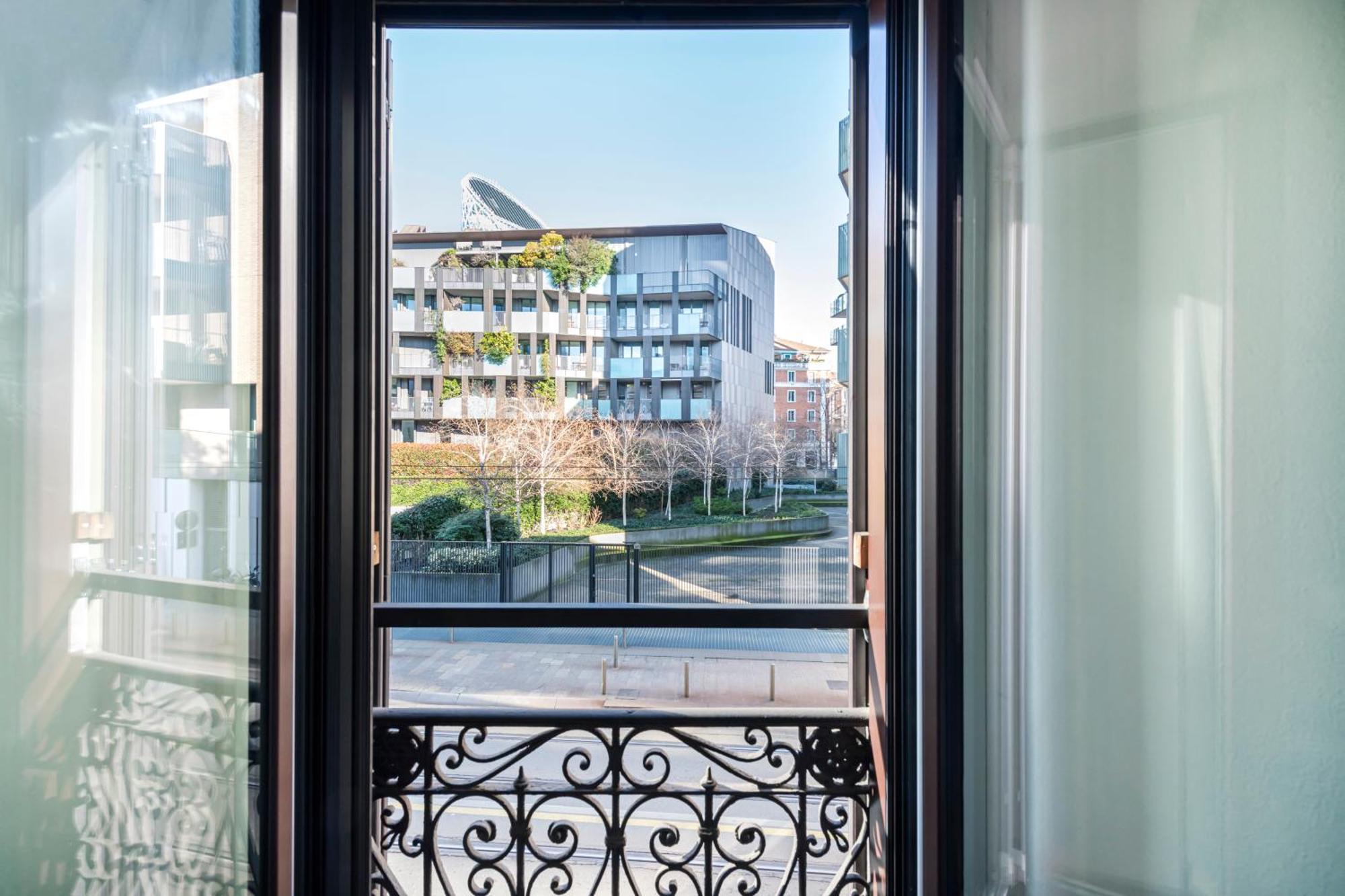 Easylife - Spacious Apartment On The First Floor In The Gae Aulenti Area Mailand Exterior foto